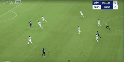 关键时刻瓦伦西亚调整名单以备中超;绝杀压哨环节打磨;气氛紧张;阵容厚度经受考验的简单介绍 关键时刻瓦伦西亚调整名单以备中超;绝杀压哨环节打磨;气氛紧张;阵容厚度经受考验的简单介绍